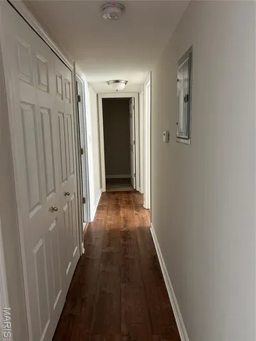 $1,650 | 1951 Greenpoint Drive, Unit 103, Kirkwood, MO 63122