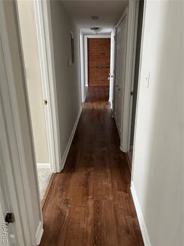 $1,650 | 1951 Greenpoint Drive, Unit 103, Kirkwood, MO 63122