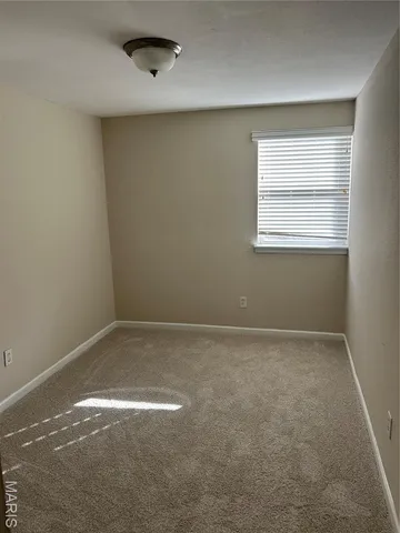 $1,650 | 1951 Greenpoint Drive, Unit 103, Kirkwood, MO 63122