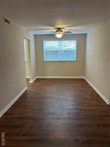 $1,650 | 1951 Greenpoint Drive, Unit 103, Kirkwood, MO 63122