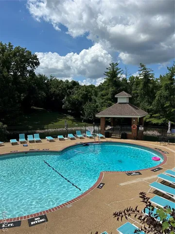 $1,650 | 1951 Greenpoint Drive, Unit 103, Kirkwood, MO 63122