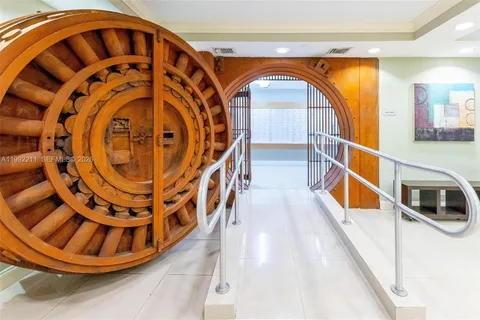 $310,000 | 111 East Flagler Street, Unit 909, Miami, FL 33131