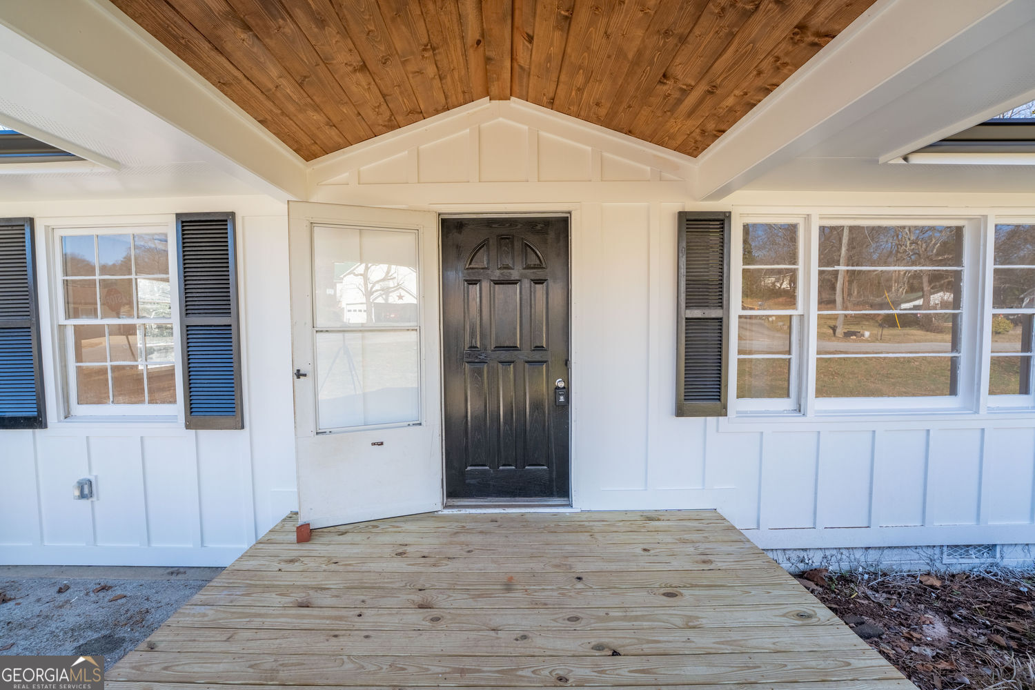 298 Faulkner Street Cleveland, GA 30528 - Photo 10 of 57