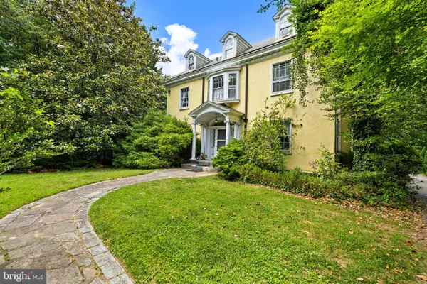 $725,000 | 902 West Northern Parkway, Baltimore, MD 21210