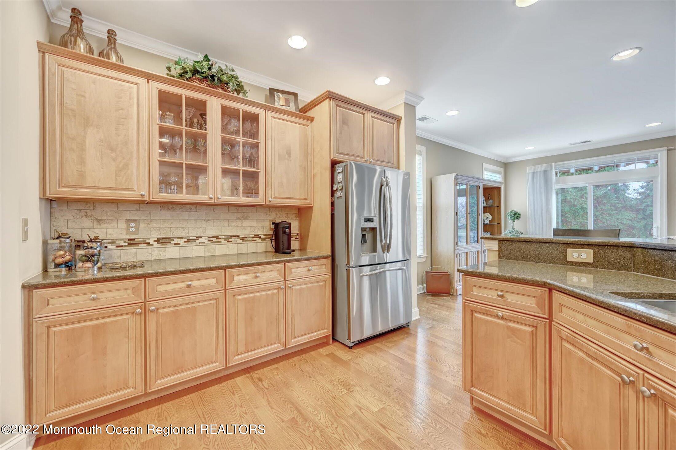 5 Day Star Road Manalapan, NJ 07726 - Photo 17 of 62 KITCHEN
