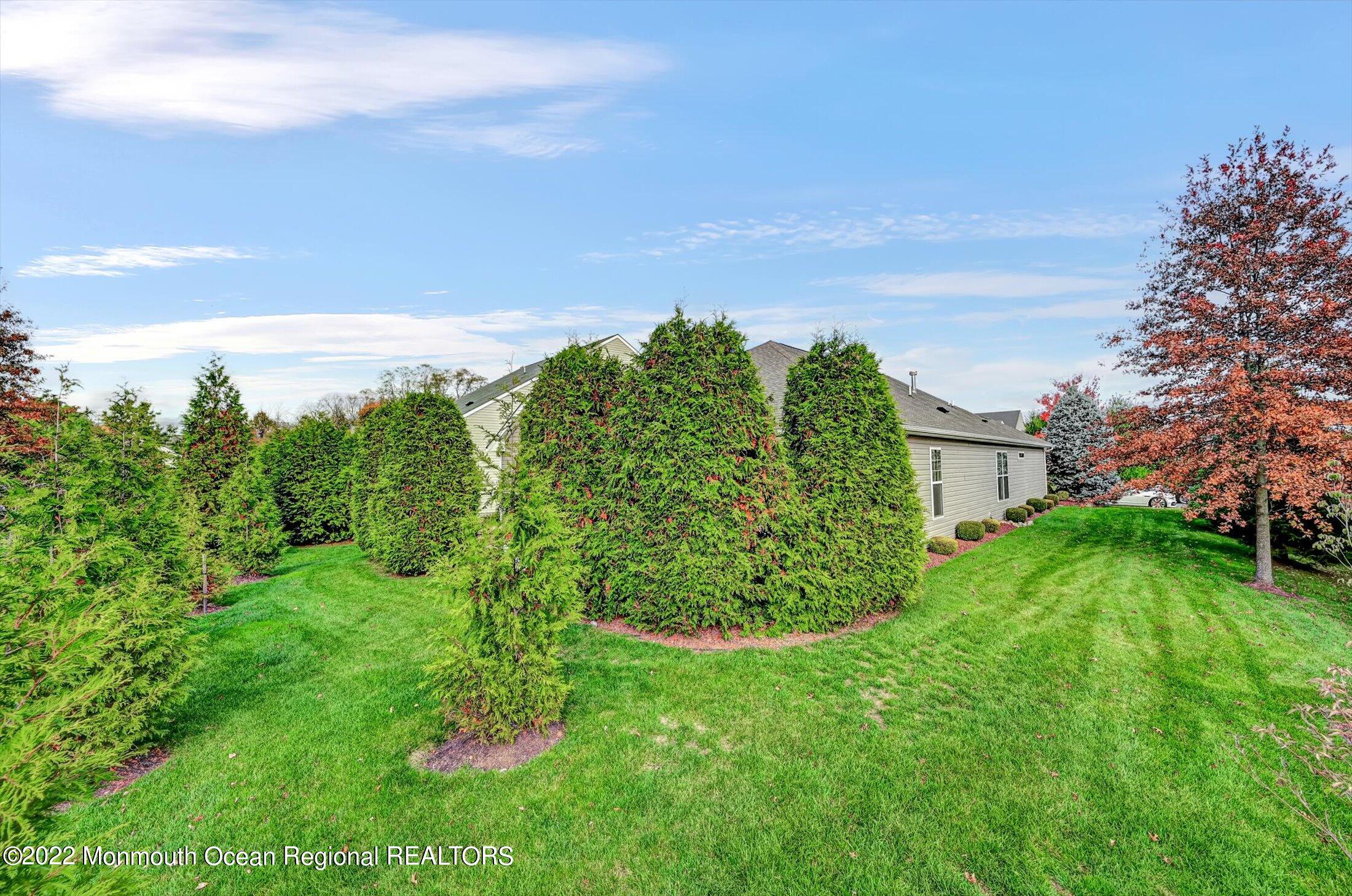 5 Day Star Road Manalapan, NJ 07726 - Photo 40 of 62 REAR VIEW