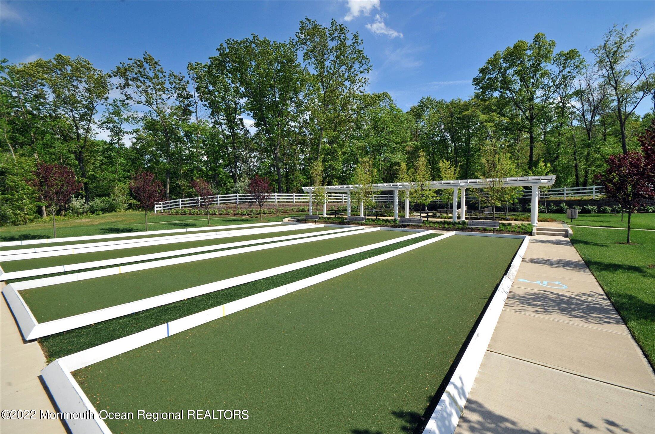 5 Day Star Road Manalapan, NJ 07726 - Photo 54 of 62 58-Bocci