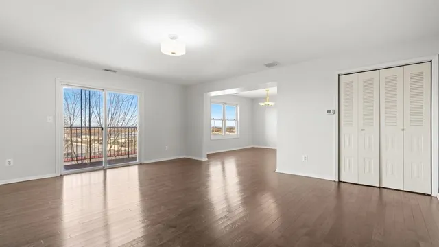 $2,900 | 6509 Liberty Avenue, Unit C3, North Bergen, NJ 07047