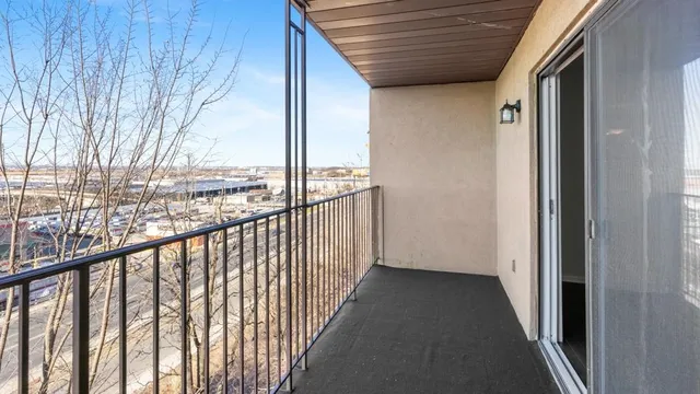 $2,900 | 6509 Liberty Avenue, Unit C3, North Bergen, NJ 07047