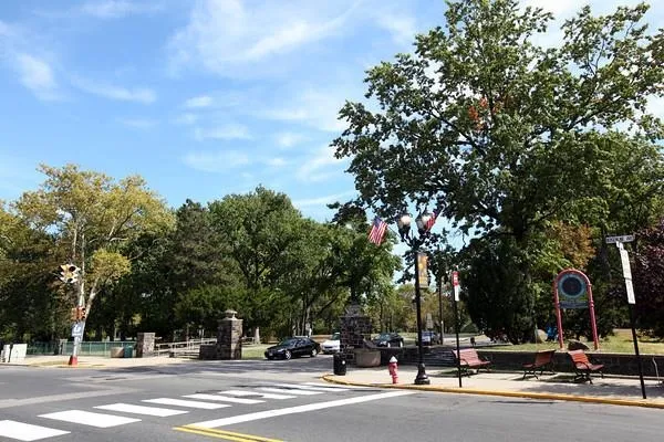 $2,900 | 6509 Liberty Avenue, Unit C3, North Bergen, NJ 07047