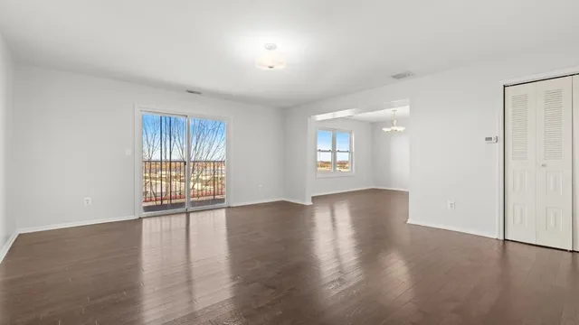 $2,900 | 6509 Liberty Avenue, Unit C3, North Bergen, NJ 07047