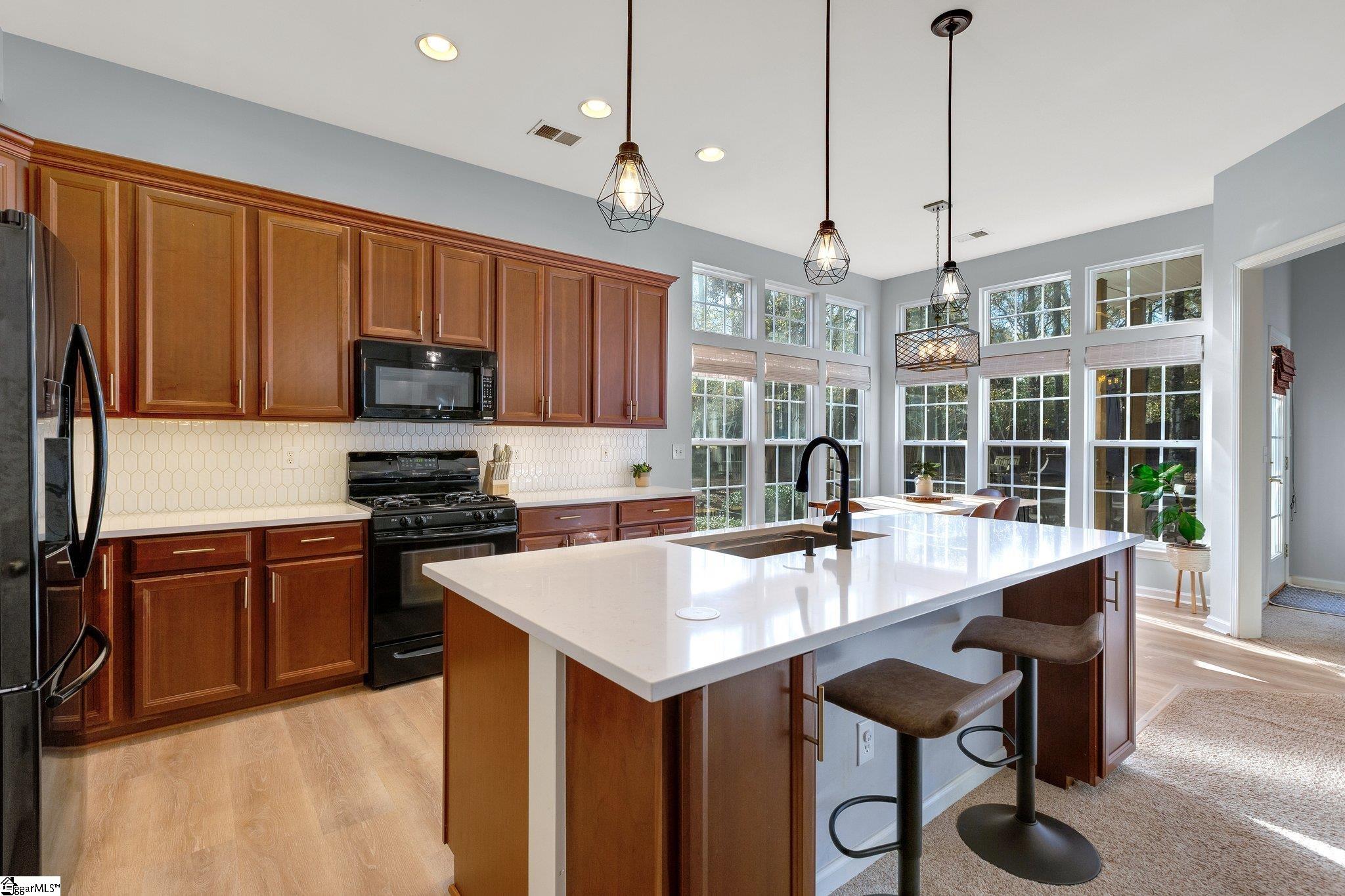 18 Neyland Drive Fountain Inn, SC 29644 - Photo 16 of 37