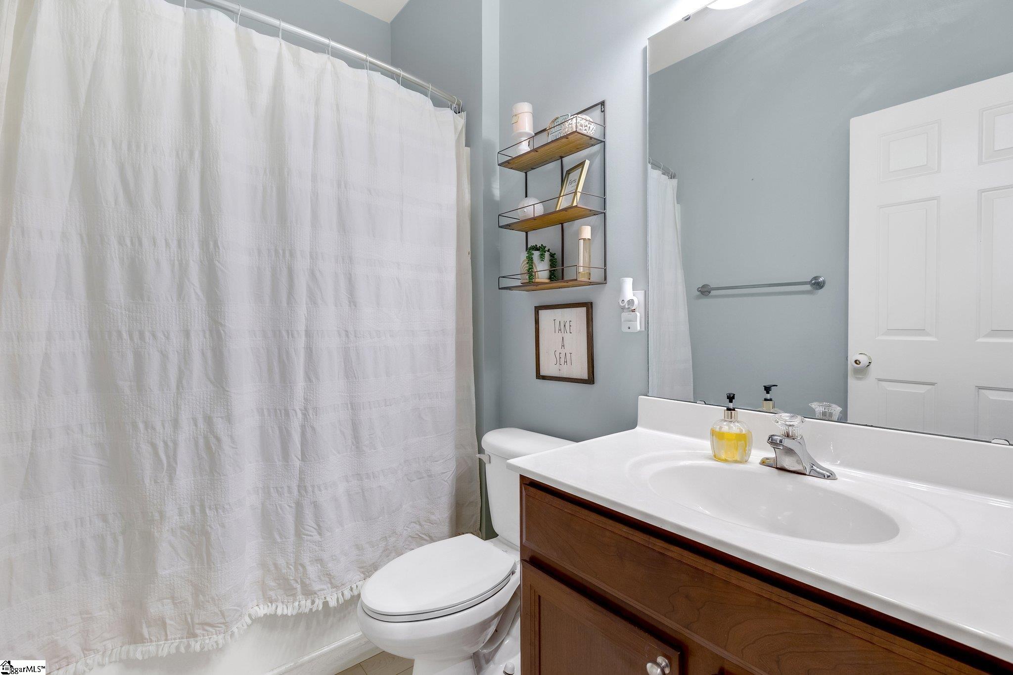 18 Neyland Drive Fountain Inn, SC 29644 - Photo 29 of 37
