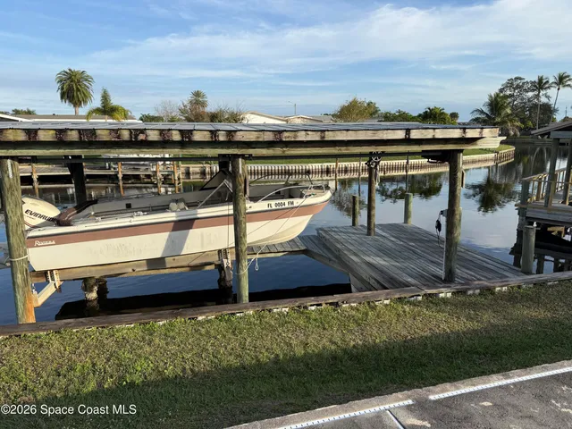 $499,000 | 1740 Canal Court, Merritt Island, FL 32953