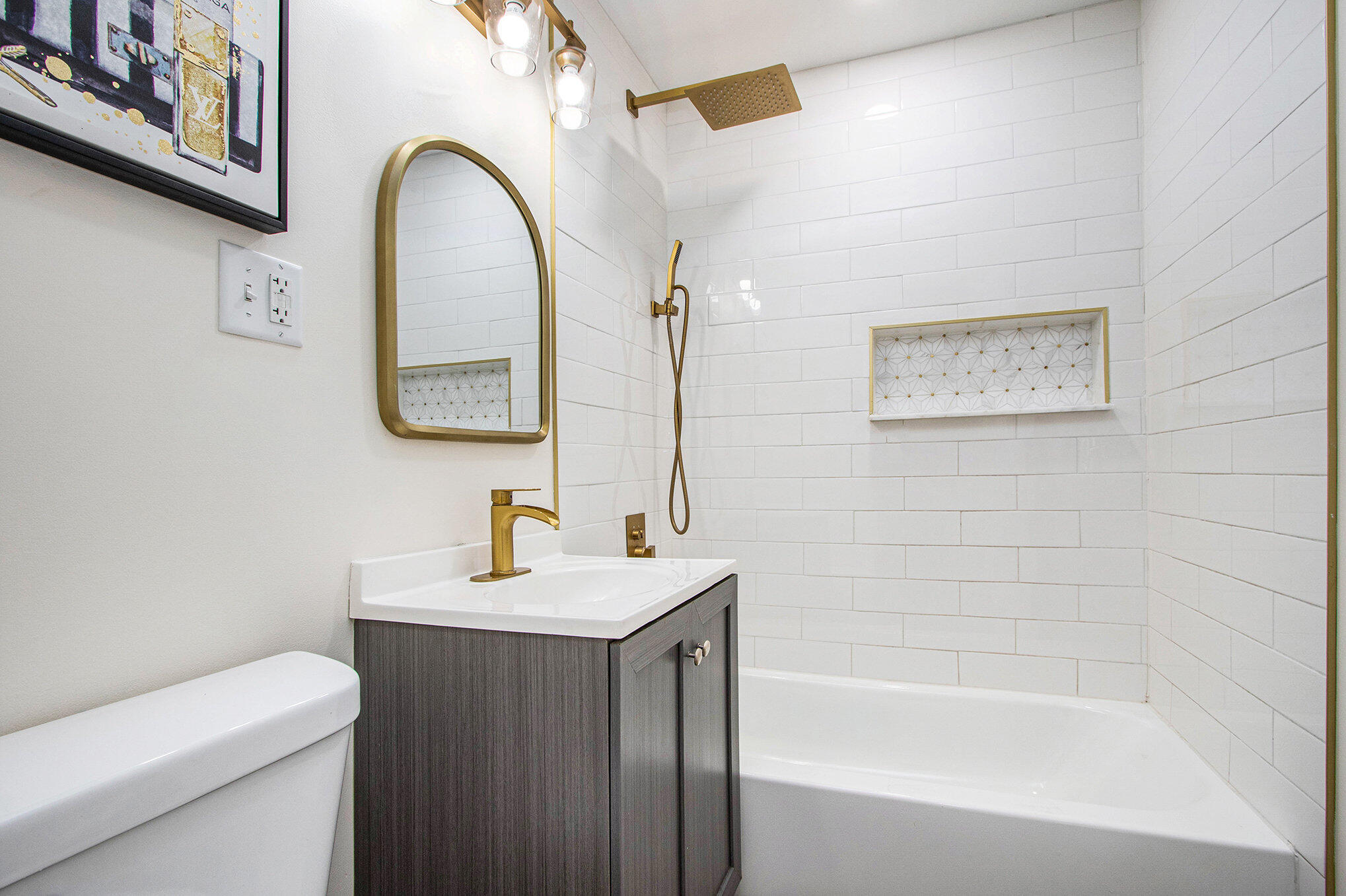 1121 Dekalb Street Gary, IN 46403 - Photo 12 of 21 2038x1357