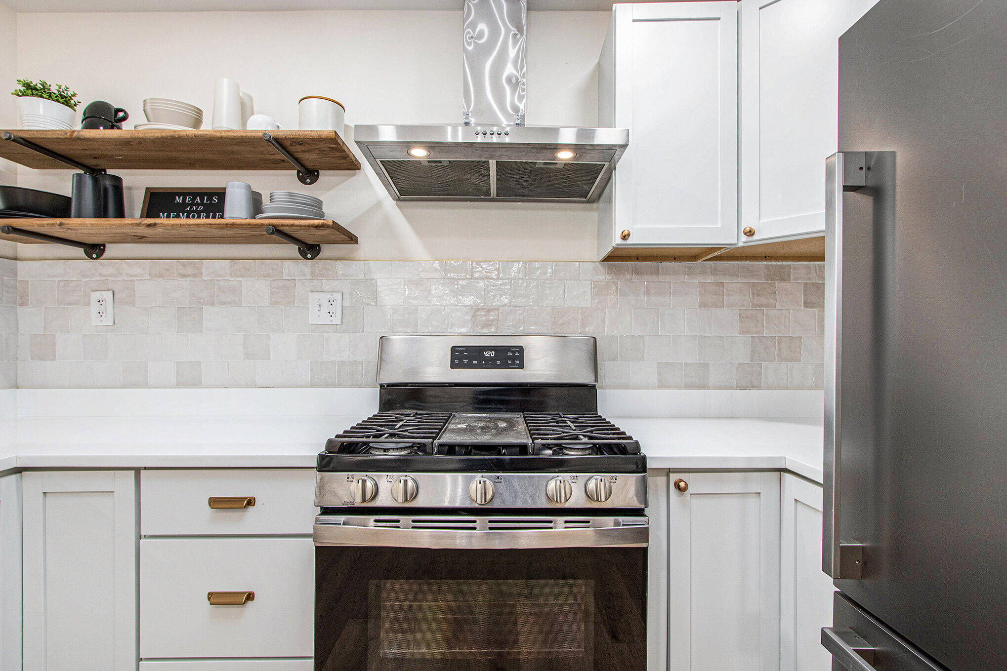 1121 Dekalb Street Gary, IN 46403 - Photo 7 of 21 2038x1359