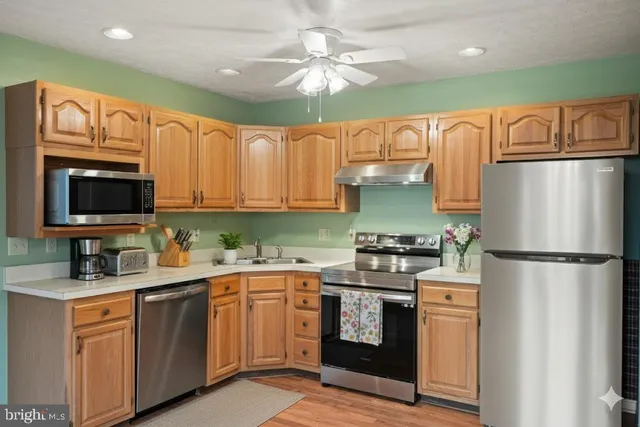 $425,000 | 112 Jefferson Court, Stephens City, VA 22655