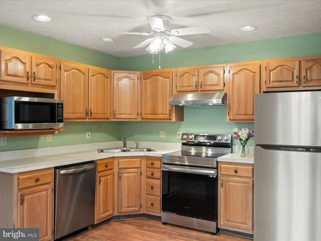 $425,000 | 112 Jefferson Court, Stephens City, VA 22655