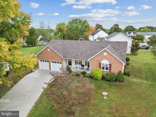 $425,000 | 112 Jefferson Court, Stephens City, VA 22655