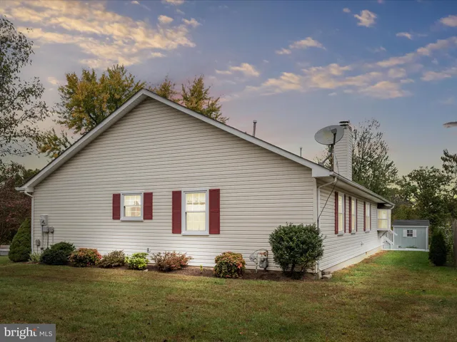 $425,000 | 112 Jefferson Court, Stephens City, VA 22655