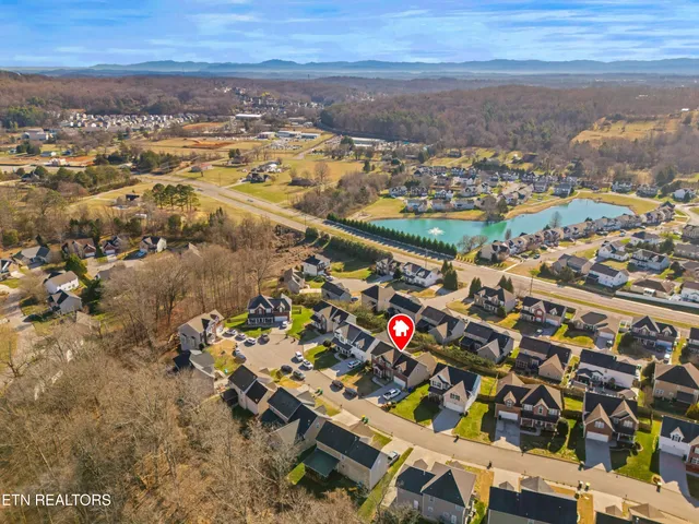 $539,900 | 7444 Sparkle Lane, Knoxville, TN 37931