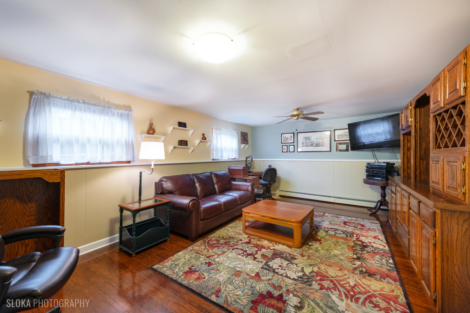 101 Clay Street Algonquin, IL 60102 - Photo 11 of 23 a living room with furniture and a rug