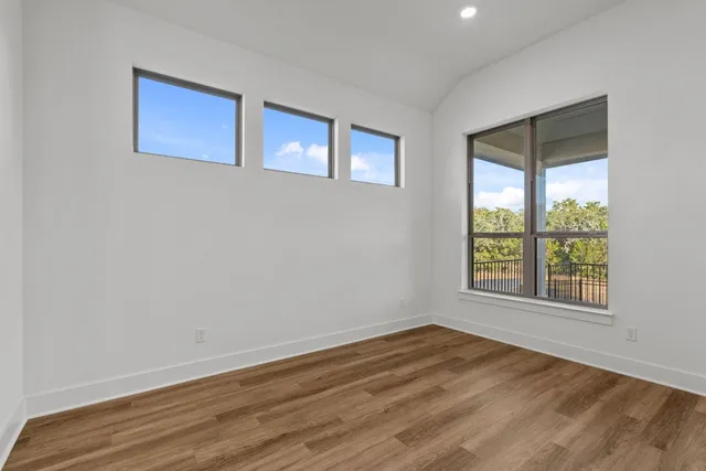 $644,000 | 731 Sage Thrasher Circle, Dripping Springs, TX 78620