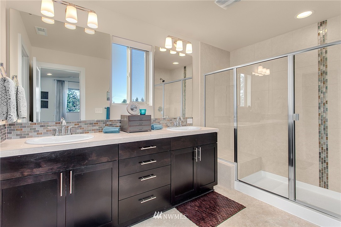 10741 Southeast 188th Street Renton, WA 98055 - Photo 12 of 21 Gallery Image 12