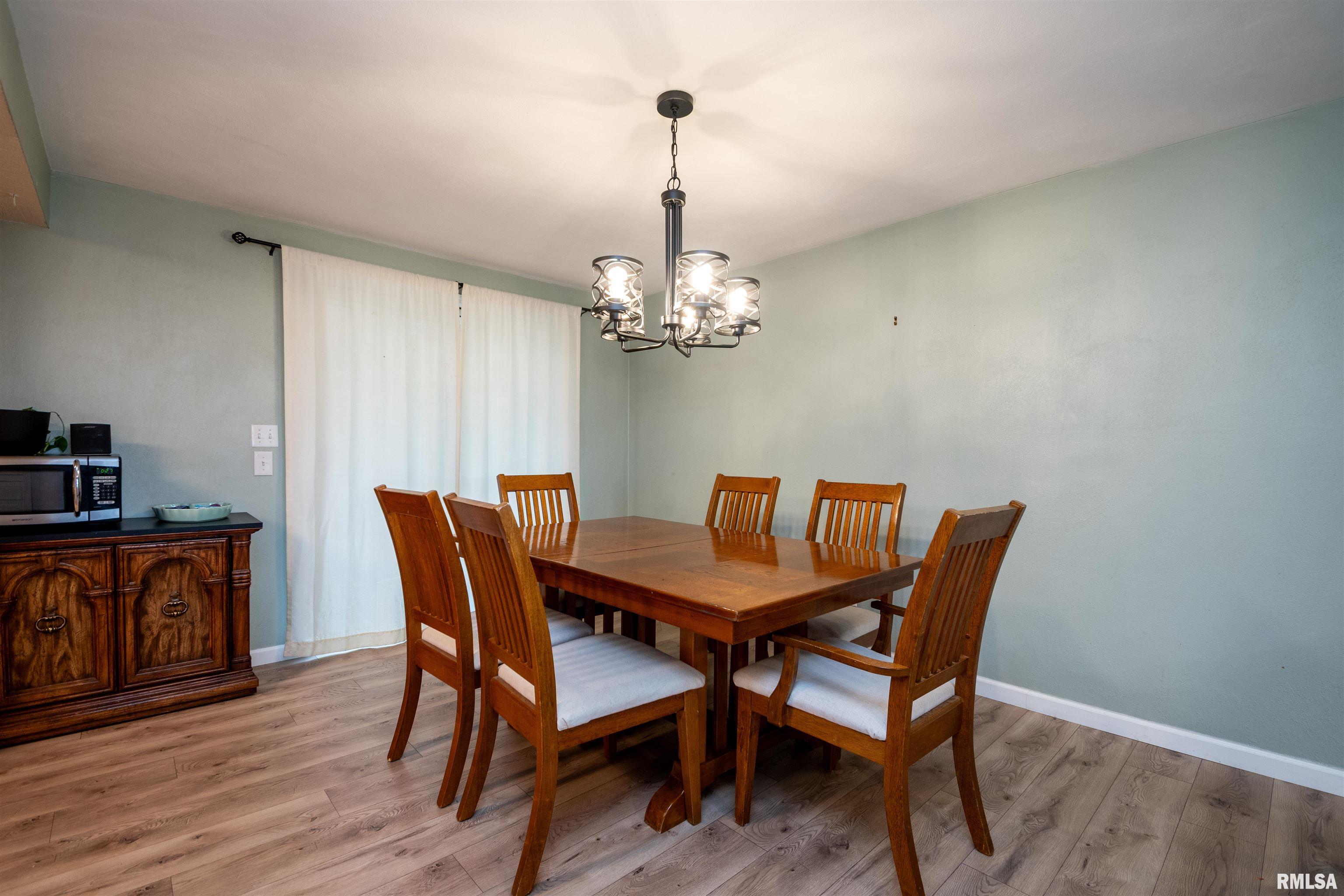 1100 Upper Spring Bay Road East Peoria, IL 61611 - Photo 8 of 20 Gallery Image 8