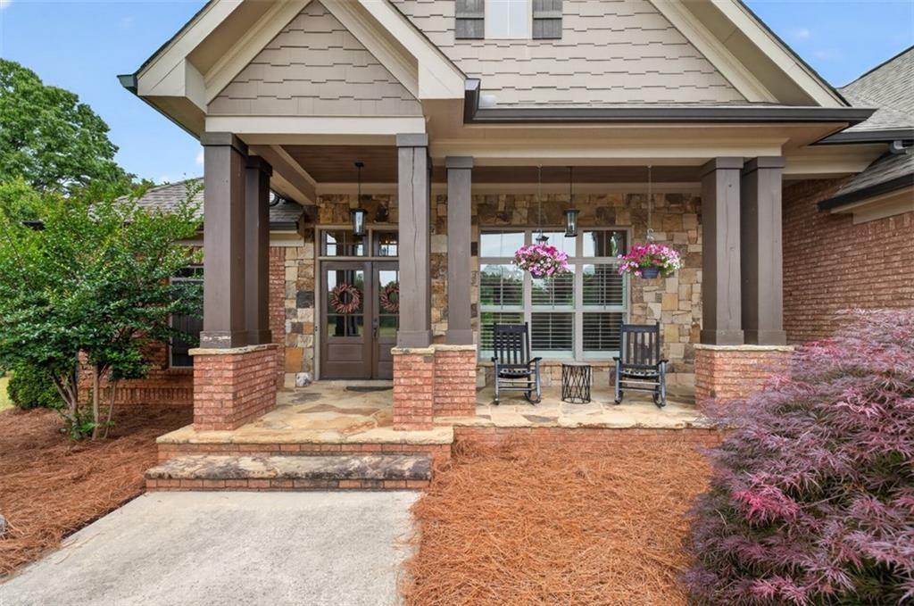 436 Thunder Road Buford, GA 30518 - Photo 2 of 98 Gallery Image 2