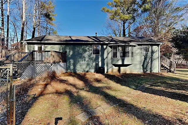 $2,195 | 208 Emerald Cove Lane, Woodstock, GA 30189