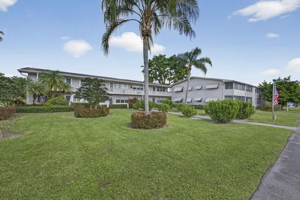 $1,250 | 16 Sussex A, Unit 16, West Palm Beach, FL 33417