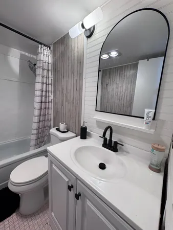 $1,250 | 16 Sussex A, Unit 16, West Palm Beach, FL 33417