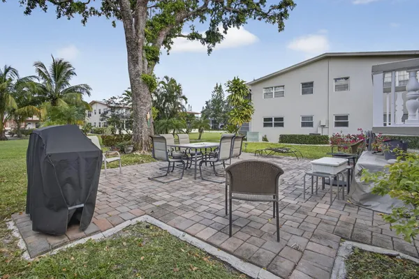 $1,250 | 16 Sussex A, Unit 16, West Palm Beach, FL 33417