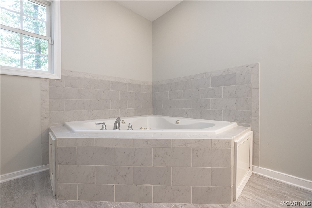 565 Duffton Road Richmond, VA 23225 - Photo 27 of 33 Gallery Image 27