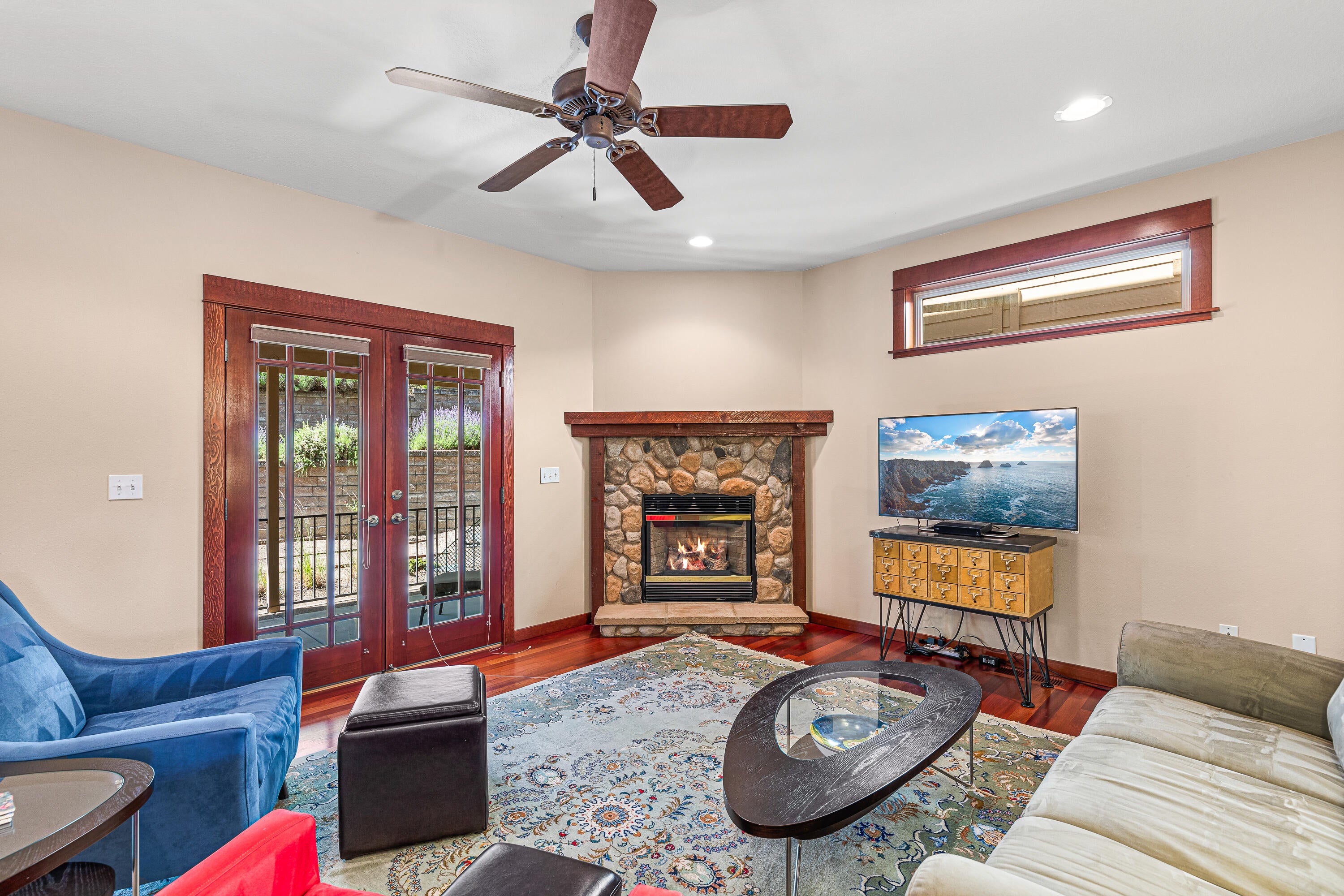 456 Park Ridge Place Ashland, OR 97520 - Photo 3 of 41 456 Park Ridge Pl, Ashland, OR 97520