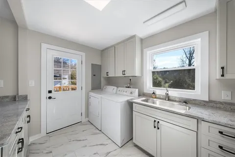 $350,000 | 2997 Longmeadow Drive, Scottdale, GA 30079