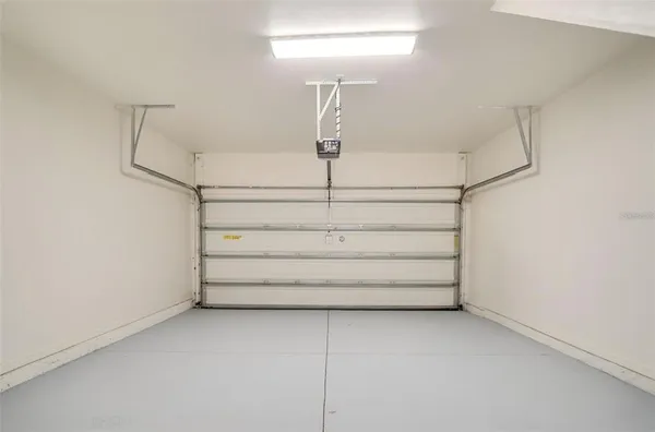 $2,500 | 1604 Scarlet Oak Loop, Unit 63B, Winter Garden, FL 34787