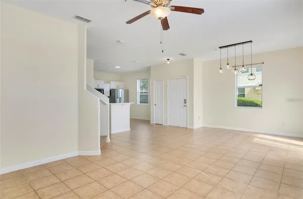 $2,500 | 1604 Scarlet Oak Loop, Unit 63B, Winter Garden, FL 34787