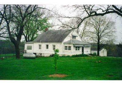 9694 North Farm Road Strafford, MO 65757 - Photo 1 of 1 Primary Photo