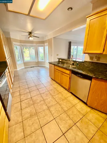 $4,600 | Canyon Lakes, San Ramon, CA 94583