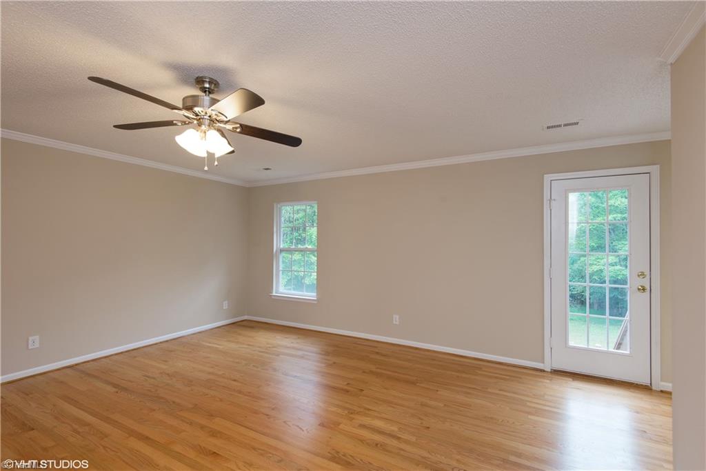 941 Hamlet Road Reidsville, NC 27320 - Photo 4 of 22 Gallery Image 4