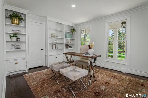 $1,800,000 | 36 Golf Lane, Ridgefield, CT 06877