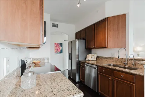 $479,000 | 9021 Southwest 94th Street, Unit 307, Miami, FL 33176