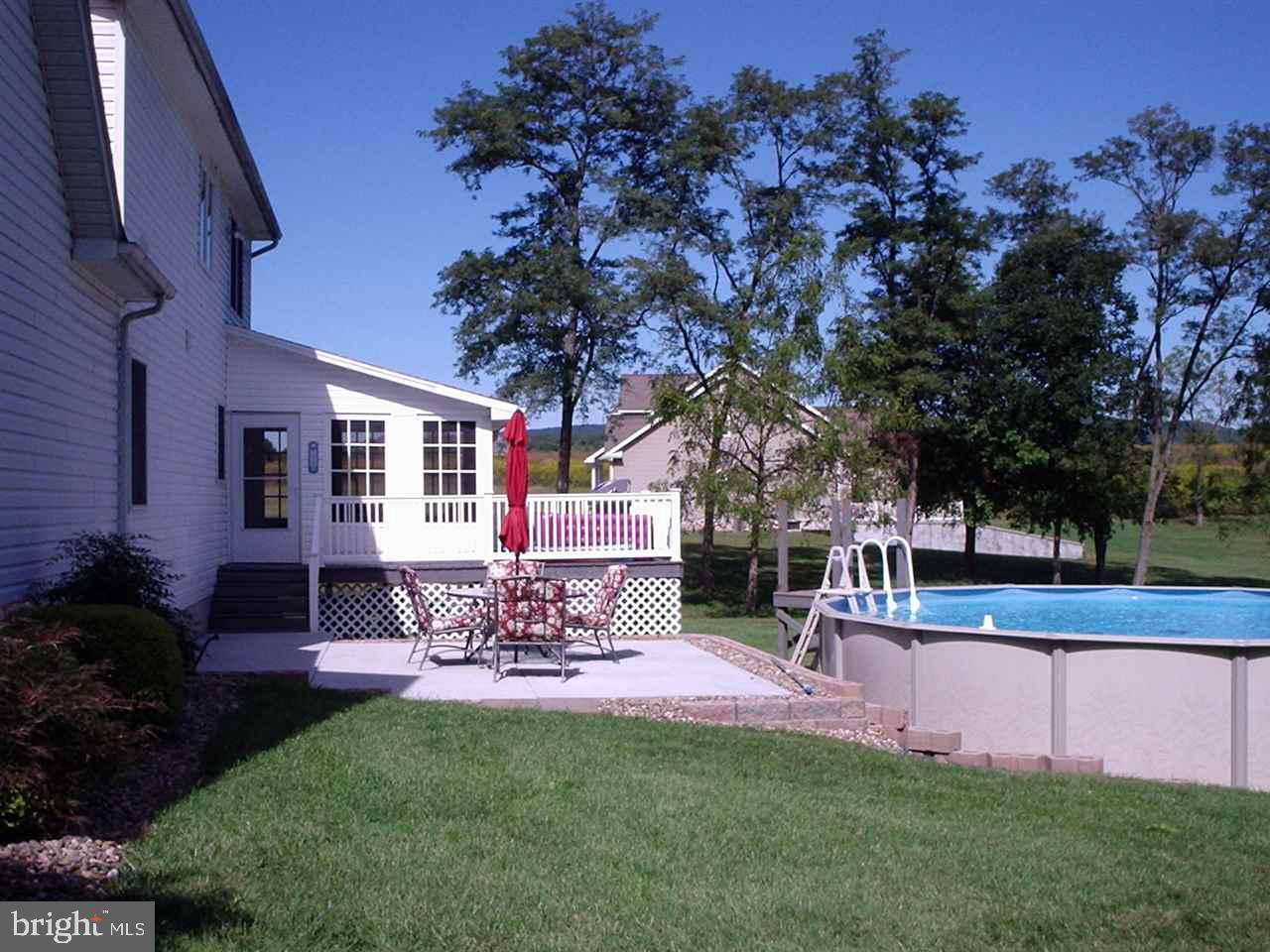 1045 County Line Road Dillsburg, PA 17019 - Photo 3 of 23 Gallery Image 3