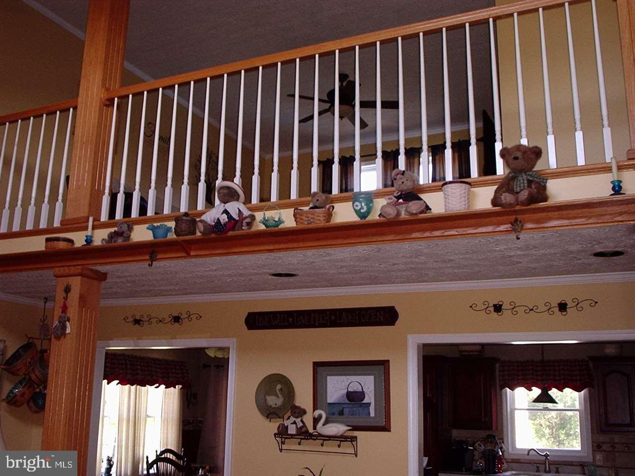 1045 County Line Road Dillsburg, PA 17019 - Photo 8 of 23 Gallery Image 8