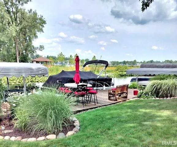 $669,900 | 5916 East George Street, Syracuse, IN 46567