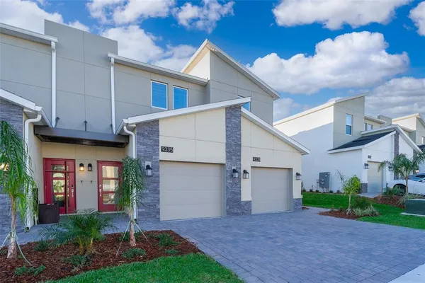 $2,450 | 9335 Sommerset Hills Drive, Unit 9335, Davenport, FL 33896