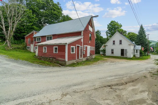 $239,000 | 18 Oak Chapel Road, Bridgewater, VT 05035