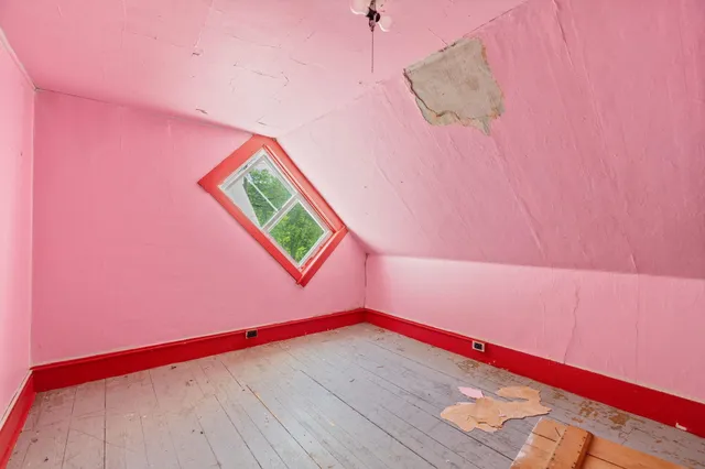 $239,000 | 18 Oak Chapel Road, Bridgewater, VT 05035